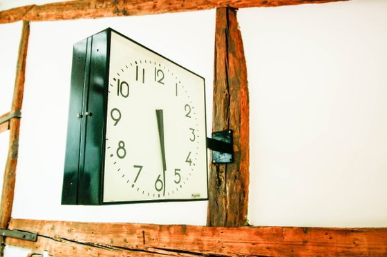 Image 1 of Reloj de estación