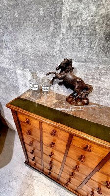 Image 1 of Apothekerskasten antique vintage artdeco originele eiken kasten uit apotheken