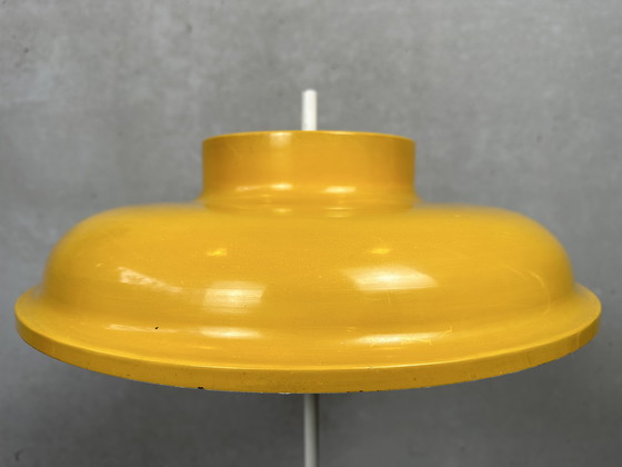 Image 1 of Vintage XL tripod table lamp - Italy