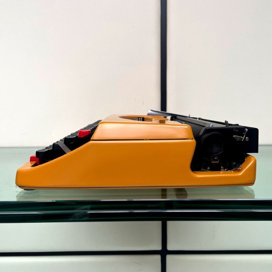 Image 1 of Macchina da scrivere Brother Deluxe 250TR gialla degli anni '70 con custodia, prodotta in Giappone.
