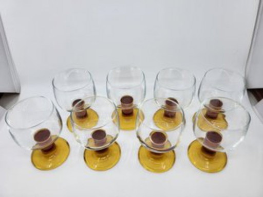 Fußgläser Bernstein Set von 8 Frankreich 1970