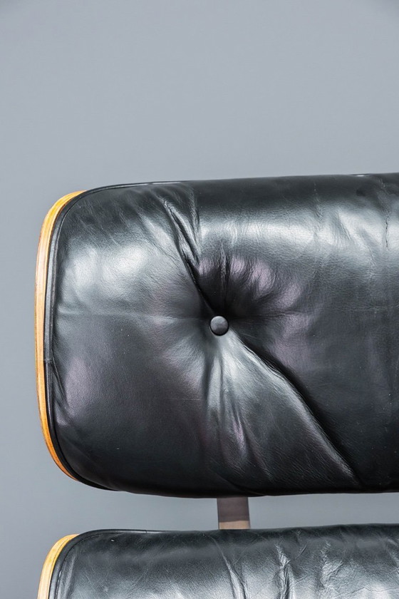 Image 1 of Eames lounge chair + ottoman