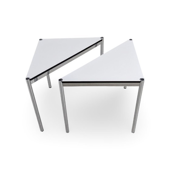 Image 1 of Originele 2-delige set USM Haller driehoekige witte hoekbureaus