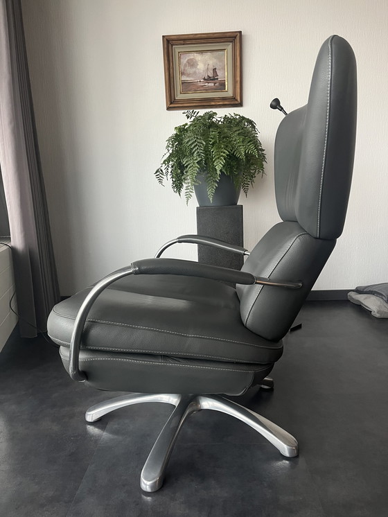 Image 1 of Leolux Formi Sessel mit Fußhocker