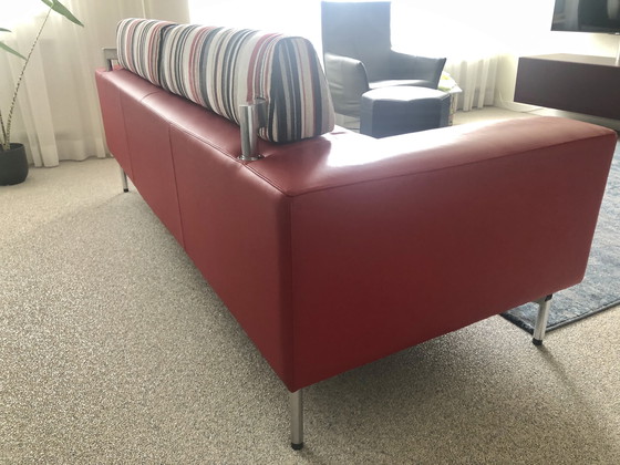 Image 1 of Divano a 3 posti Leolux Howlo rosso Ferrari