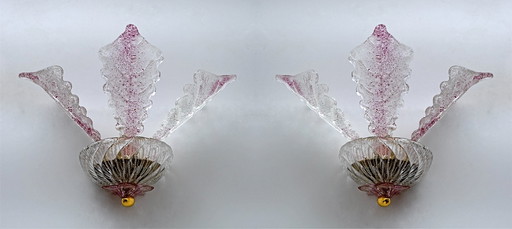 Paar klassieke Italiaanse Murano glazen wandlampen, 1960