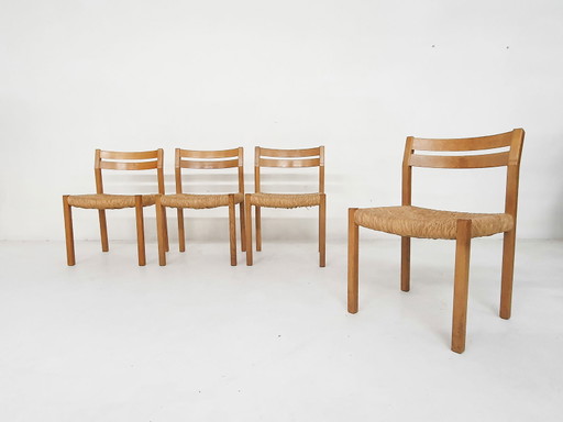 Set di quattro sedie da pranzo in rovere e sisal modello 401 di JL Moller, Danimarca, anni '70