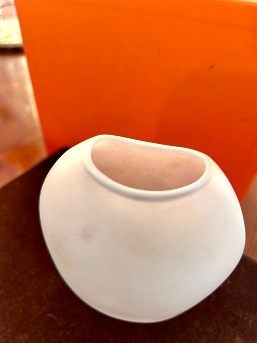 Authentic Hermès "Galet" (Pebble) Vase in White Opaline Glass