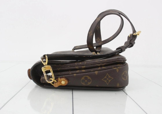 Louis Vuitton Metis MM Tas – Schoudertassen, Leer, Metaal (photo 4 of 14)