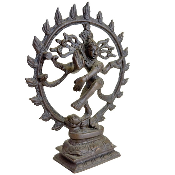 Statua Compatta in Bronzo Shiva Nataraja – Statuetta da Altare Indiana – 14.5 cm – Sculture, Bronze, Brass (photo 2 of 10)
