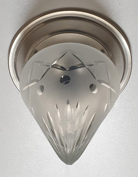 Image 1 of Lámpara de techo Art Déco con cristal tallado.
