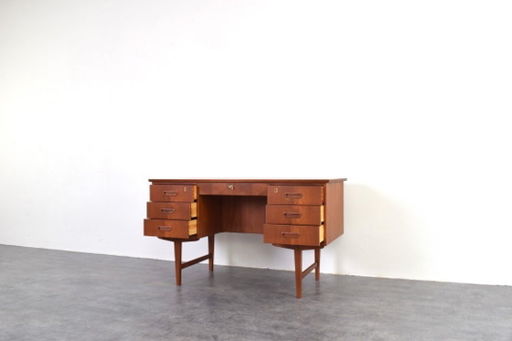 Image 1 of Bureau de direction danois moderne en teck, style Mid-Century Modern, années 1960