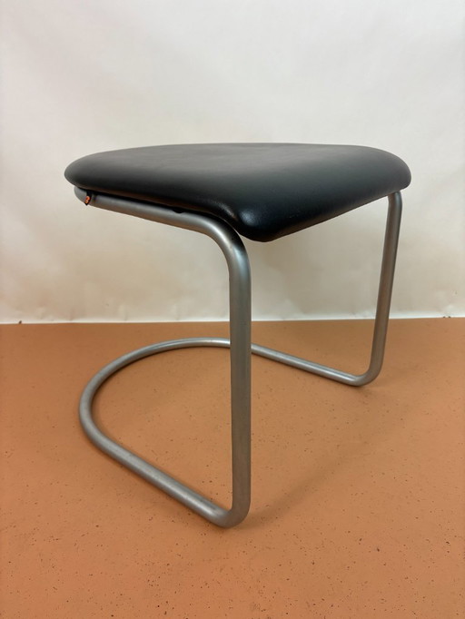 Gispen 412 Fußhocker, Dutch Originals, B.V. Gebroeders van der Stroom