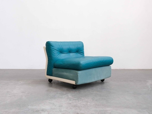 Vintage “Amanta” lounge chair Mario Bellini C&B