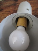 Lampe à douille rétro en métal blanc/gris, massive.