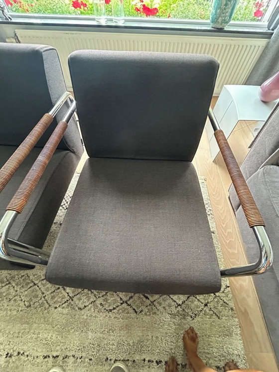 Image 1 of Chaise Minotti à structure tubulaire, lot de 2