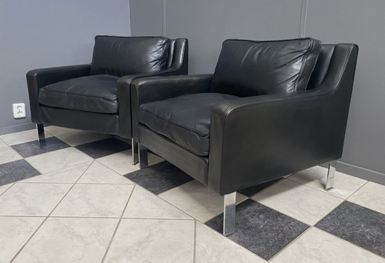 Image 1 of 2 black leather Tecta chairs by Hans Konecke 1960s model D45