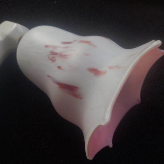 Image 1 of Antiek porseleinen wandlampje /badkamer ART DECO opaline