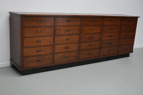 Image 1 of Großer Art-Deco-Apothekerschrank/Aktenschrank oder Sideboard aus niederländischer Eiche, 1930er Jahre