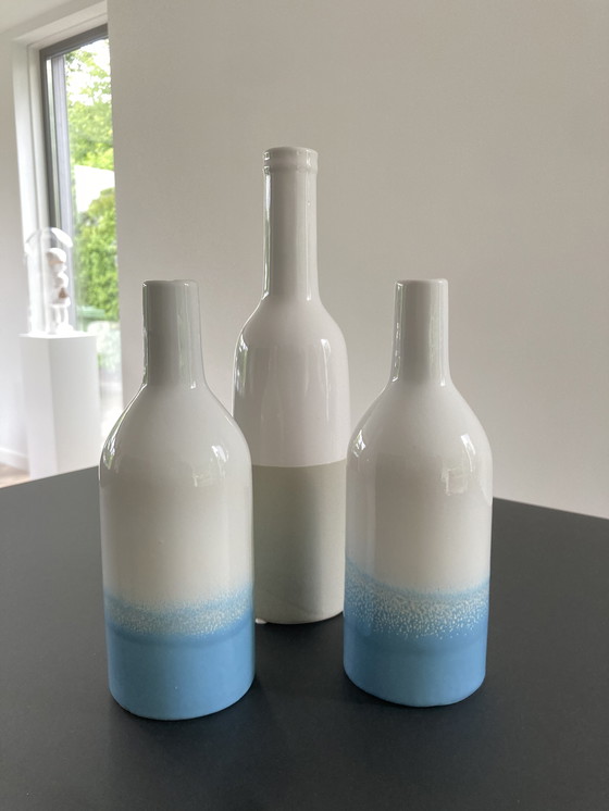 Image 1 of Set aus drei dekorativen Flaschen