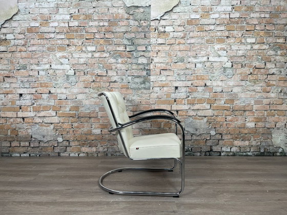 Image 1 of Gispen 412SGE