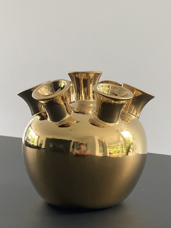 Image 1 of Golden vase