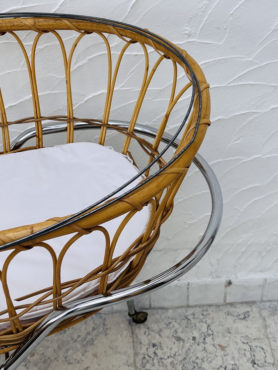 Image 1 of Rattan cradle