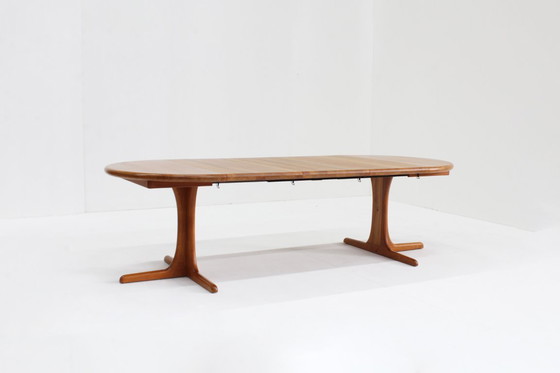 Image 1 of Table de salle à manger ronde extensible vintage danoise en teck massif XL