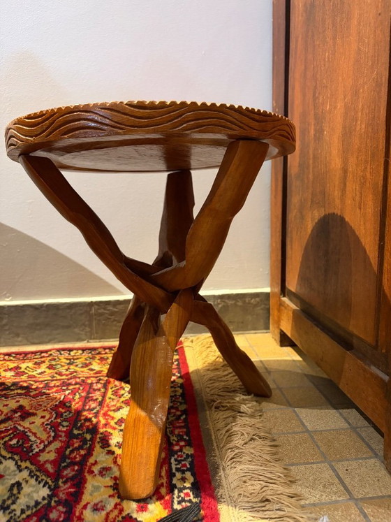 Image 1 of Vintage hand-carved wooden side table / plant table – Foldable