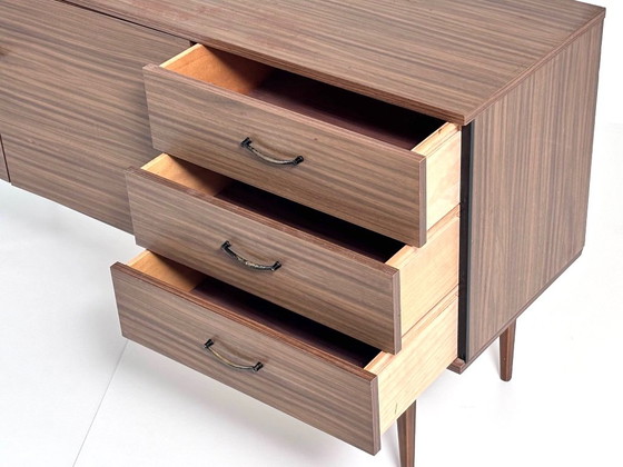 Credenza Vintage Mid-Century, Impiallacciatura Noce, anni '60, Credenze, Legno, Marrone, Mid Century Modern (foto 6 di 15)