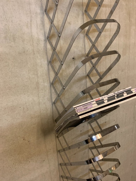 Image 1 of Revistero de pared