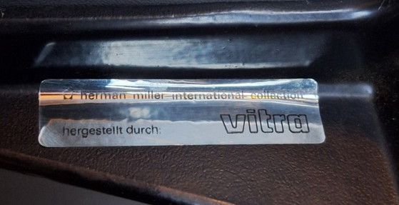 Image 1 of Eames Vitra Miller Contract bistrotafel/bijzettafel, jaren 60