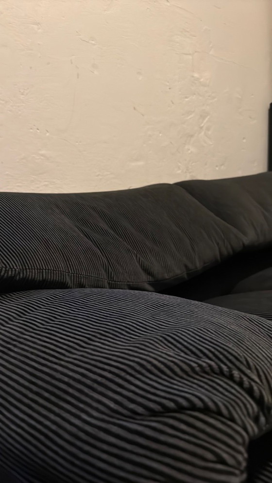 Image 1 of Cassina Maralunga 2,5-Sitzer zweifarbiger Samt