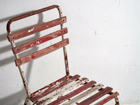 Antique red and white terrace chairs (c.1920). Set of 4 pieces – Garden chairs, Wood, Iron (photo 17 of 40)