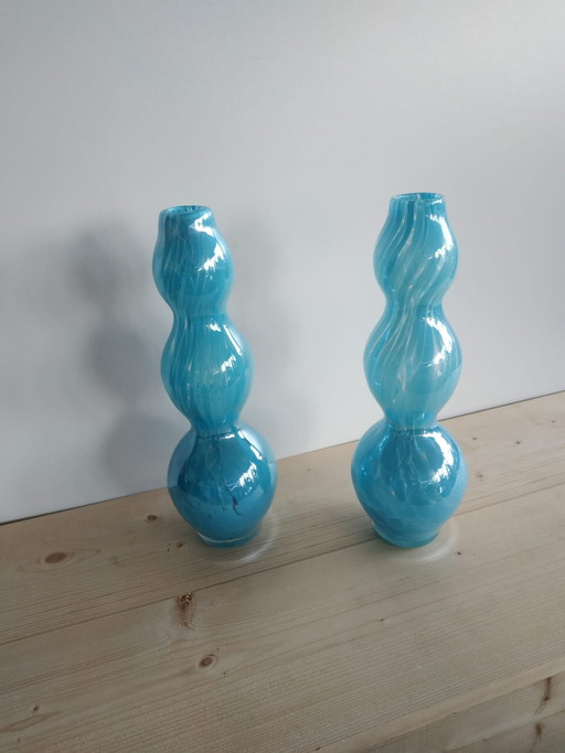 Satz besonderer Vintage-Glasvasen