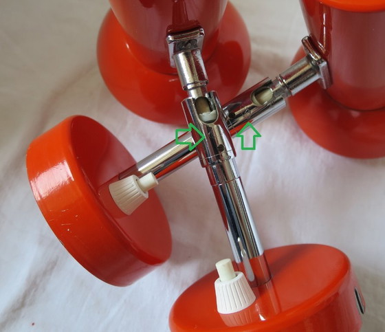 Image 1 of 2 lampade arancioni OMI