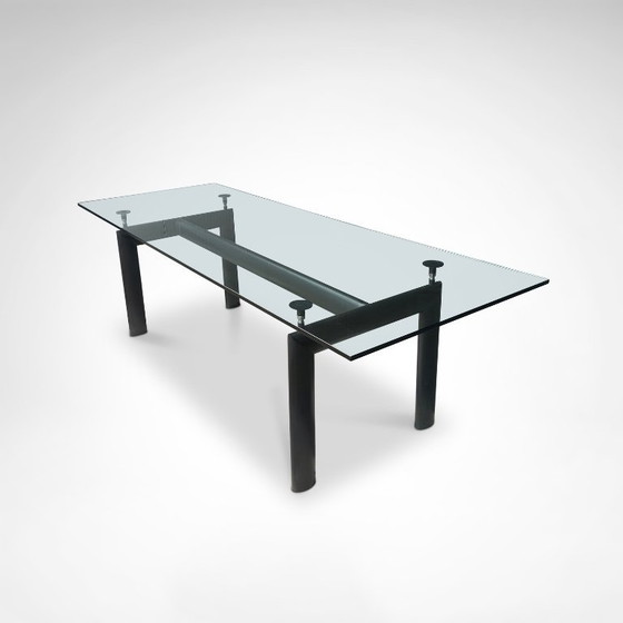 Image 1 of Table de salle à manger LC6 en verre et métal, conçue par Le Corbusier et al. pour Cassina, années 1990