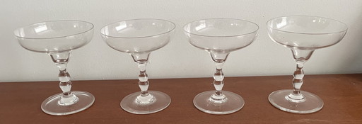 Quattro bicchieri da champagne in cristallo tagliato Art Déco