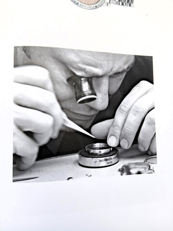 Image 1 of (W029) Update Art Magazine 2006 – Jean-Claude Ghenassia | Iconic Cube cover