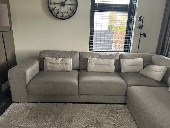 Image 1 of Luxurious fabric corner sofa