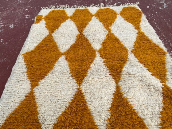 Image 1 of Vintage Beni Ourain Rug 154x98 cm – Handmade Moroccan Wool Rug – Mustard Diamond Pattern – Small Area Rug / Boho Minimalist Deco
