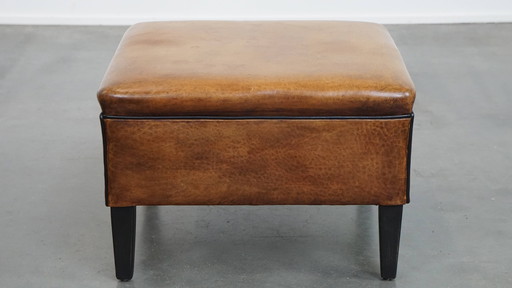 Square Sheepskin Leather Hocker With Black Piping