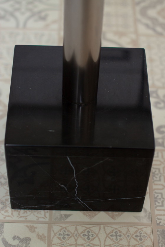 Image 1 of Schwarzer Marmorsockeltisch, 1980er Jahre