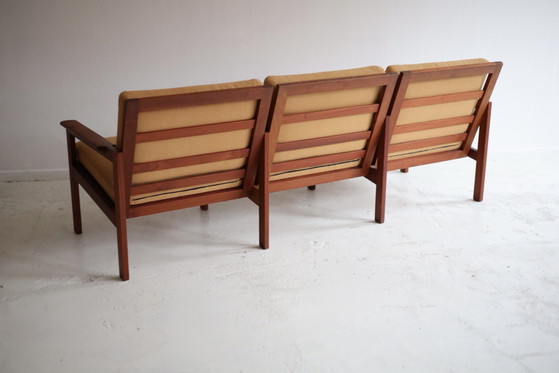 Vintage Capella 3-seater sofa Illum Wikkelso 1960s, Eilersen, 3-5 seaters, Wood, Textile, Yellow (photo 4 of 10)