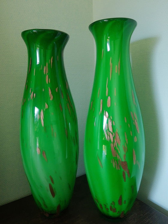 Image 1 of Set hoge Murano handgeblazen glazen vazen siervazen decoratieve vazen sierobjecten in groen met goud, vintage 