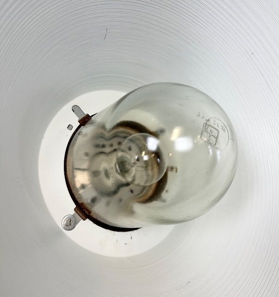 Image 1 of Lampada industriale antideflagrante con paralume in alluminio di Elektrosvit, anni '70