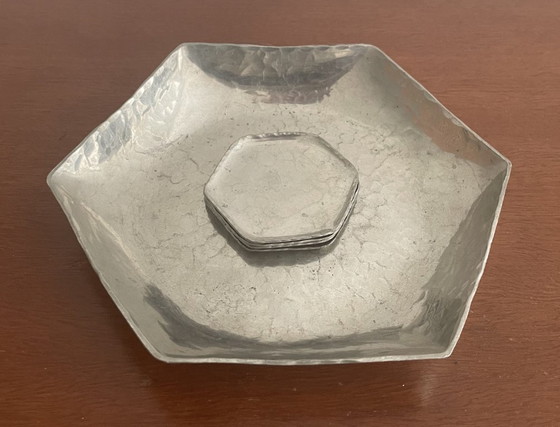 Image 1 of J.J. Davids Amsterdam - Juego de posavasos Art Déco de peltre plateado martillado a mano para licor o oporto