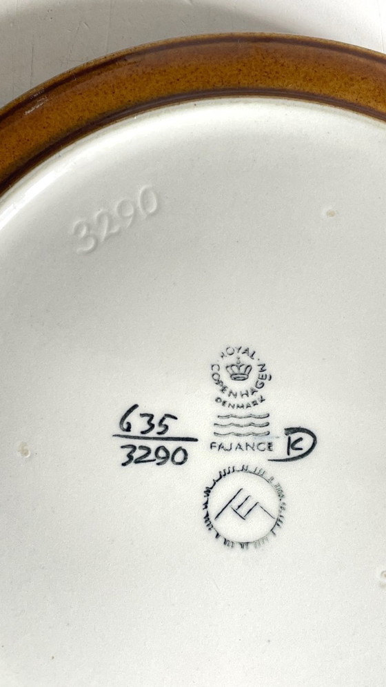 Image 1 of Vassoio portaoggetti in ceramica vintage Royal Copenhagen