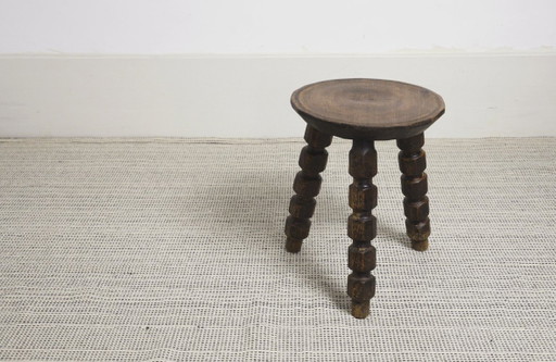 Vintage Bobbin Turned Wooden Stool Plant Stand Brutalist Rustic Tripod Stool Farmhouse Wabi Sabi Decor