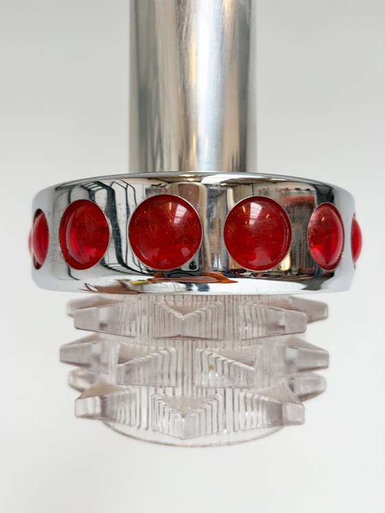 Massive chromen met rood glazen hanglamp, 1960's – Hanglampen, Plastic, Glass (photo 4 of 11)